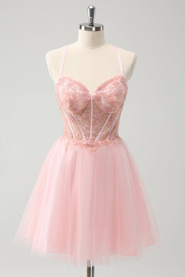 Vestido de fiesta corto de tul rosa con pedrería